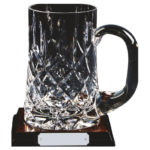 1pt Crystal Tankard on Wood Stand