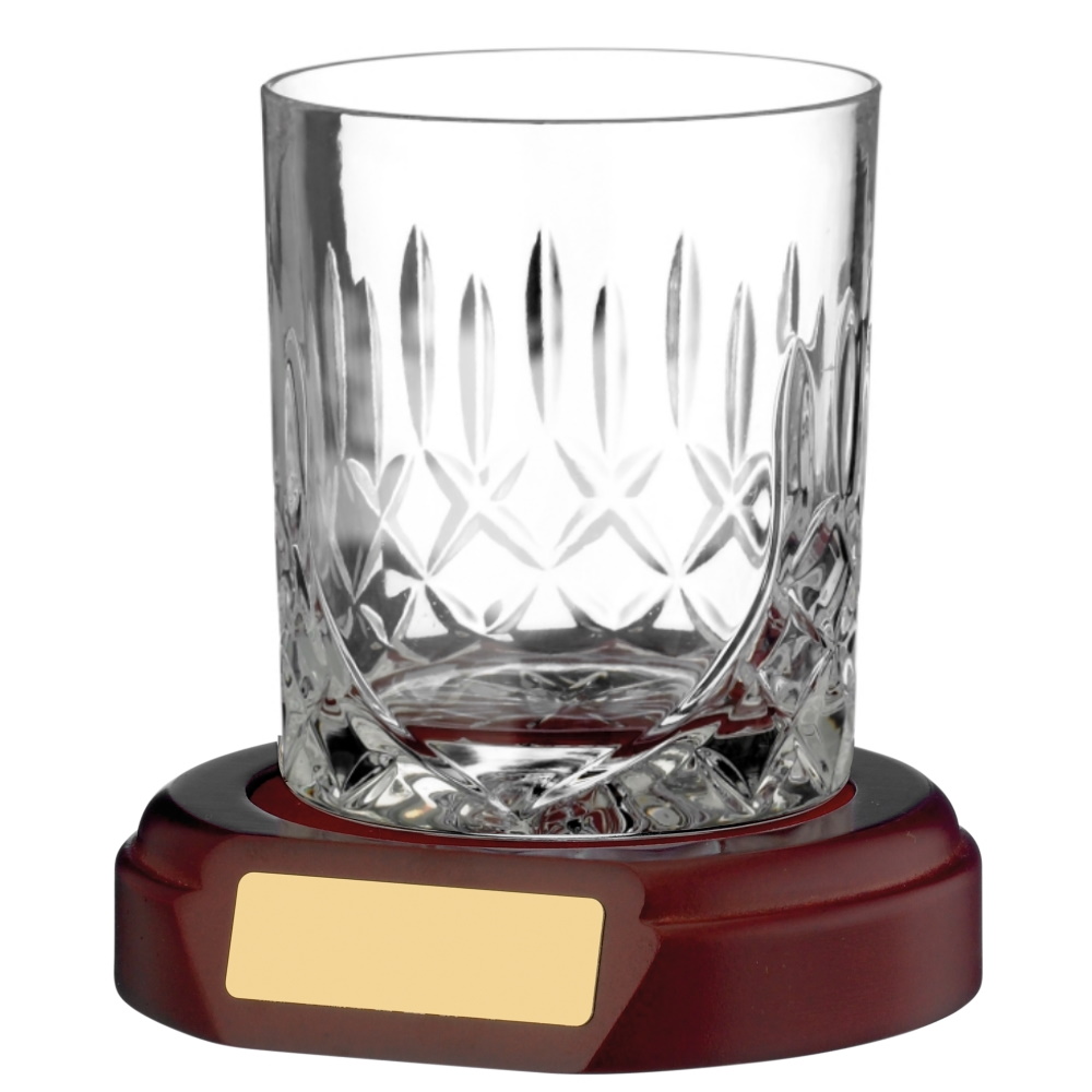 3/4 Cut Panelled Whisky Glass 40cl with a Single Wooden Base